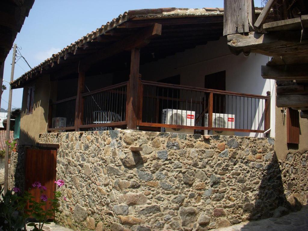 Patriko Traditional House Какопетрія Екстер'єр фото